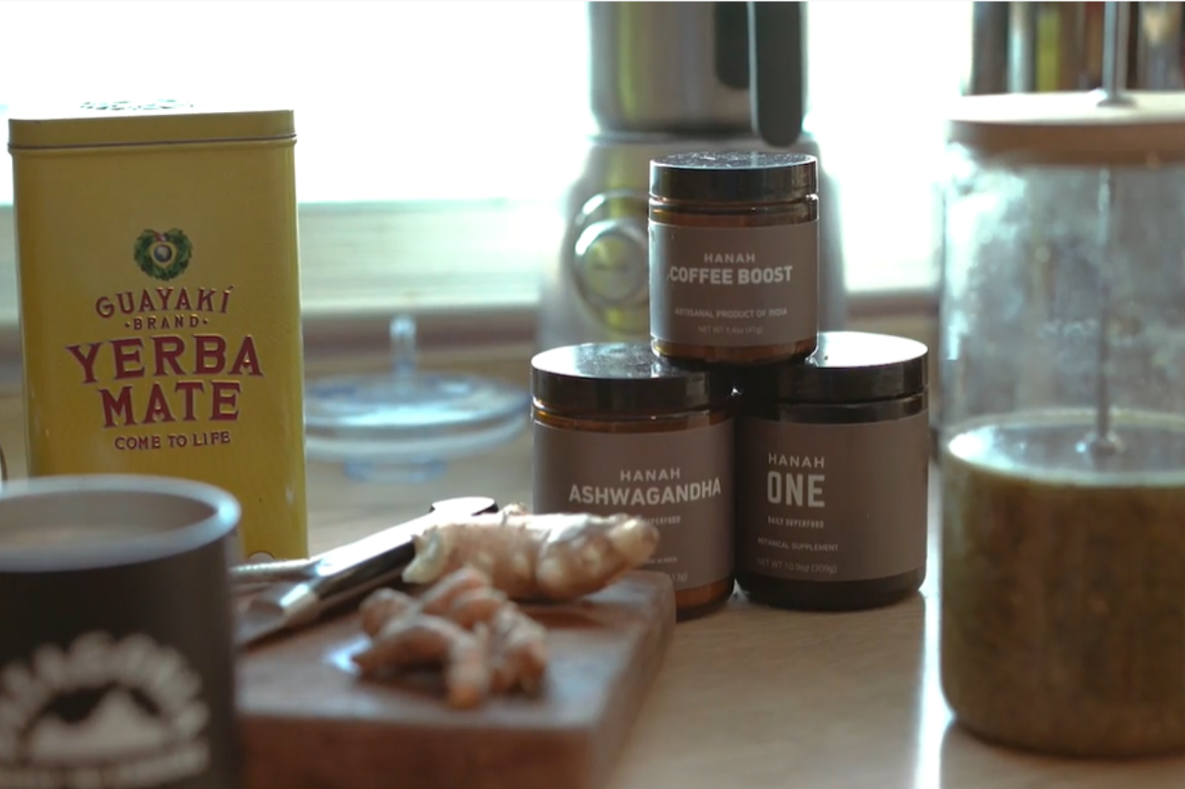 Otto Flores' HANAH & Guayakí mate latte